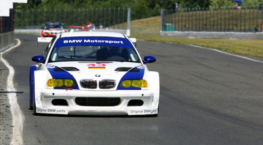  BMW M3 GTR ALMS (E46) 2001 года  (фото 17 из 38)